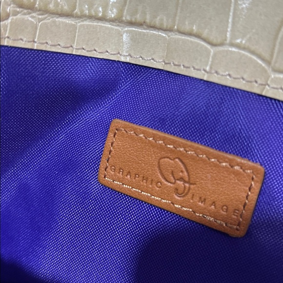 Graphic Image Alligator Clutch 10”x4” GUVC - Picture 4 of 7